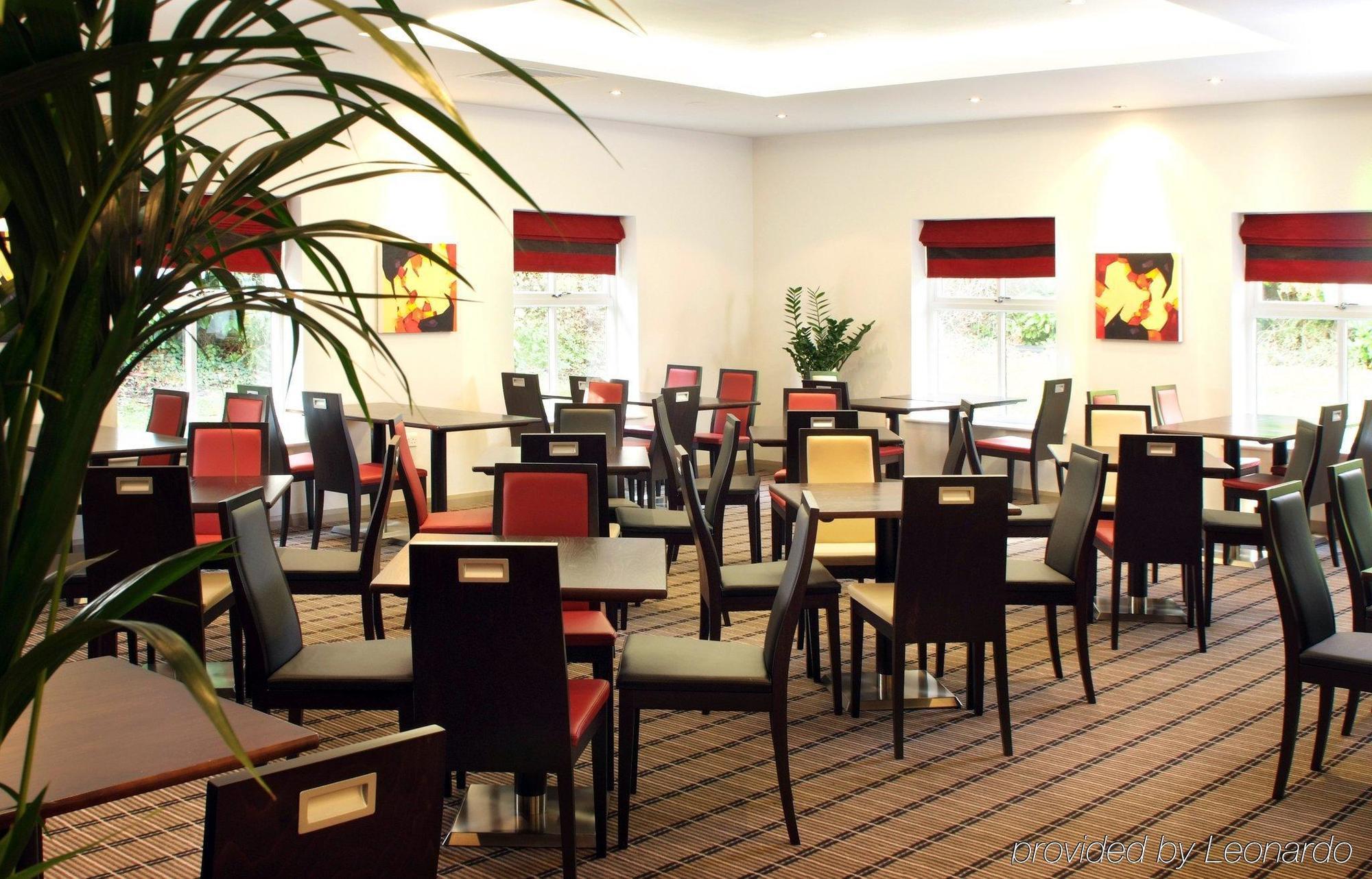 Holiday Inn Express Taunton East By Ihg Restaurante foto